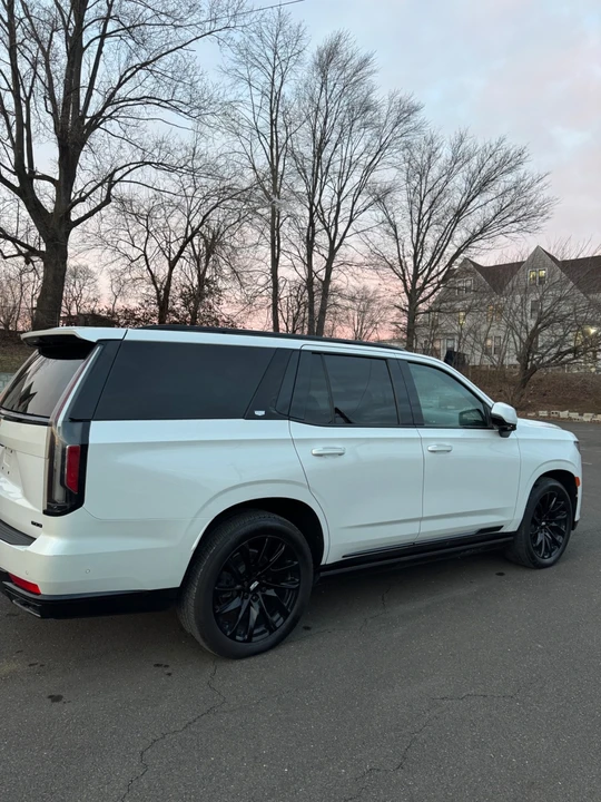 2022 Cadillac Escalade 5th Gen - Image 4 of 21