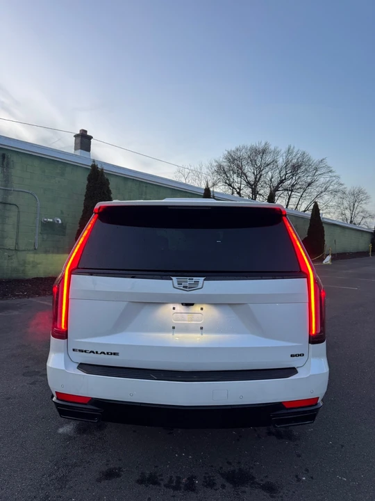 2022 Cadillac Escalade 5th Gen - Image 7 of 21