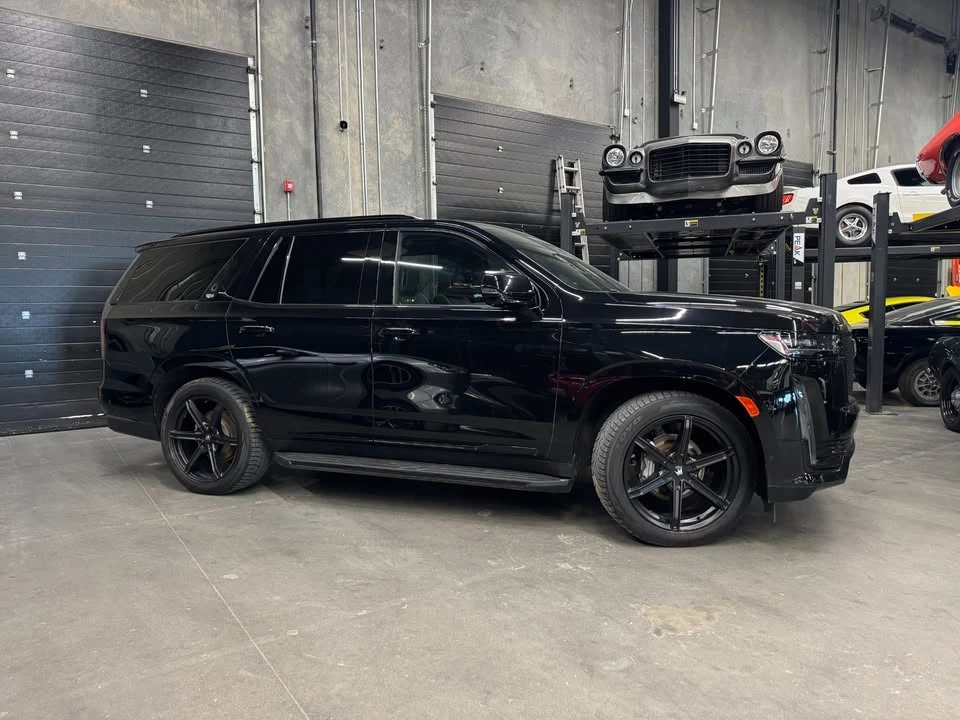 2022 Cadillac Escalade 5th Gen - Image 3 of 5