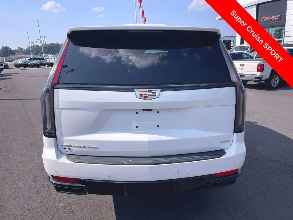 2022 Cadillac Escalade 5th Gen - Image 4 of 12