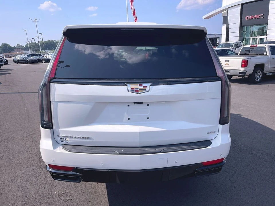 2022 Cadillac Escalade 5th Gen - Image 4 of 12