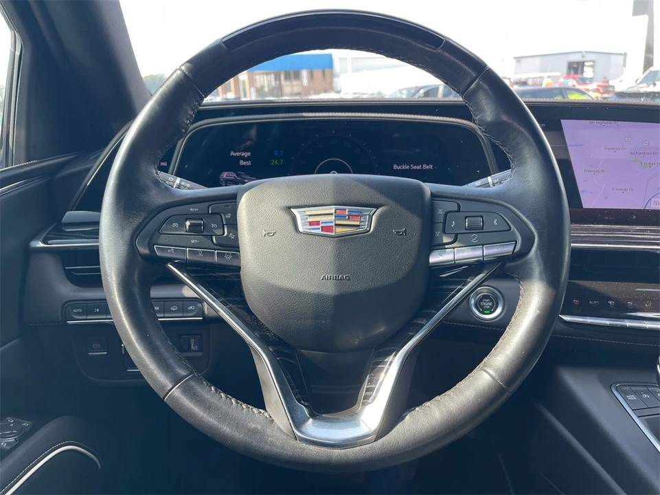 2022 Cadillac Escalade 5th Gen - Image 16 of 21