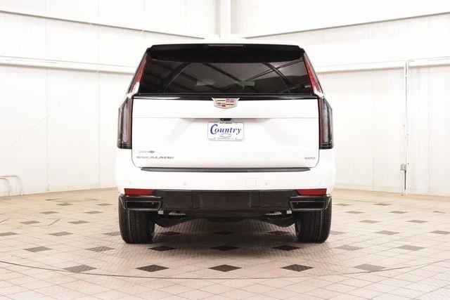2022 Cadillac Escalade 5th Gen - Image 7 of 12