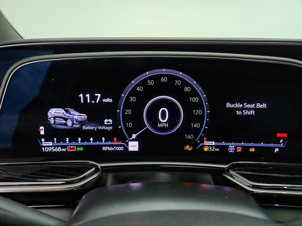 2022 Cadillac Escalade 5th Gen - Image 17 of 21