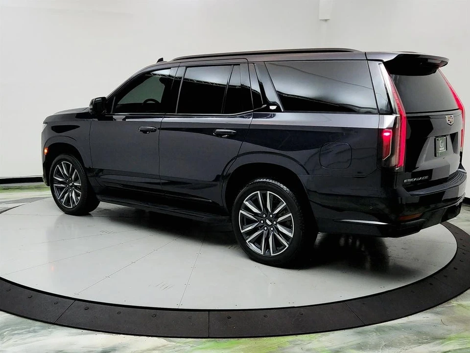 2022 Cadillac Escalade 5th Gen - Image 7 of 21