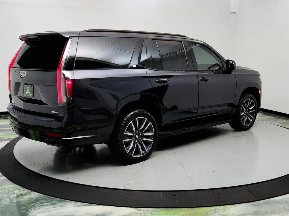 2022 Cadillac Escalade 5th Gen - Image 5 of 21