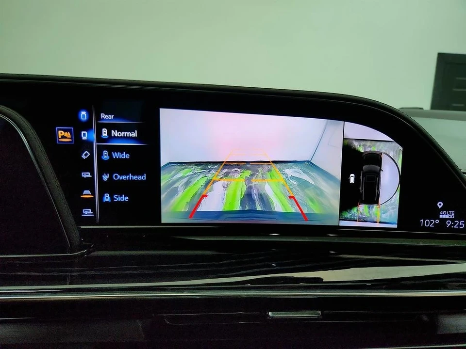 2022 Cadillac Escalade 5th Gen - Image 21 of 21