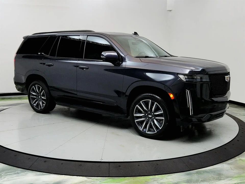 2022 Cadillac Escalade 5th Gen - Image 3 of 12