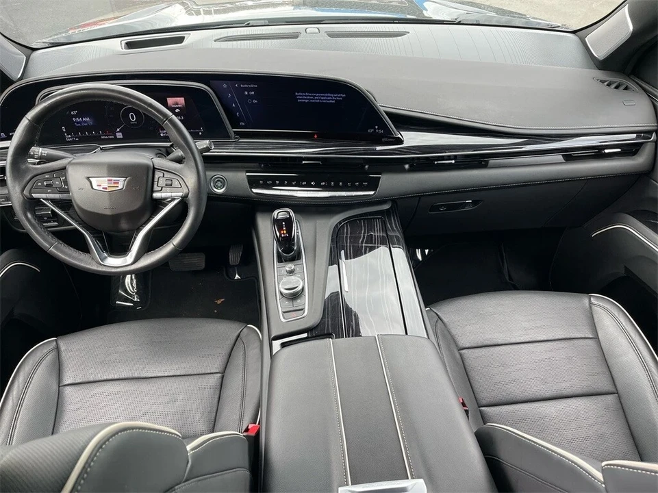 2022 Cadillac Escalade 5th Gen - Image 16 of 21