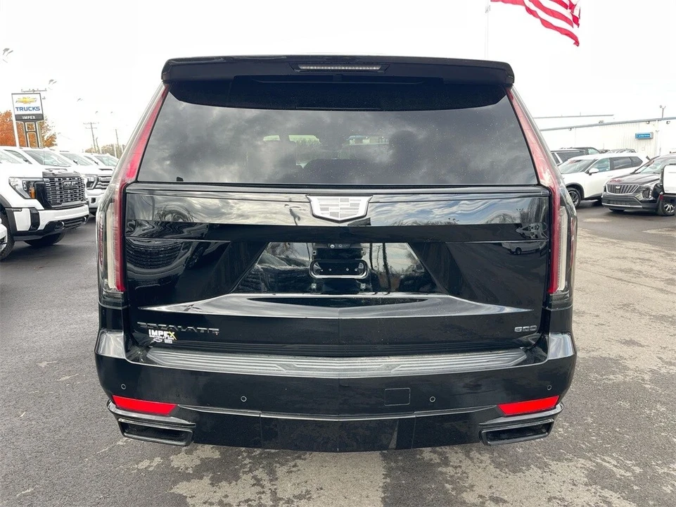 2022 Cadillac Escalade 5th Gen - Image 4 of 12