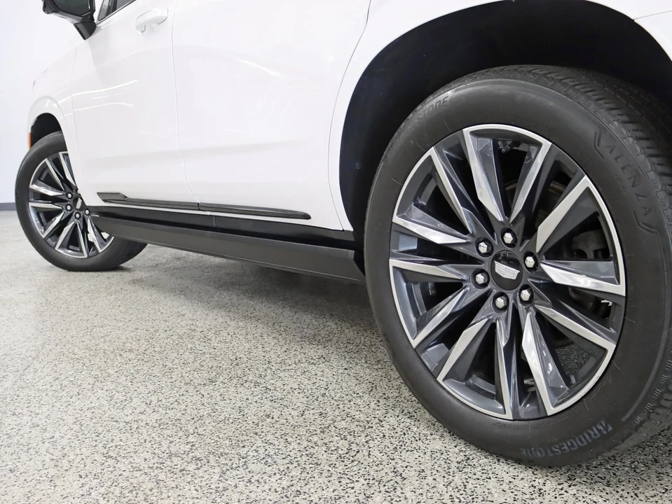 2022 Cadillac Escalade 5th Gen - Image 12 of 21