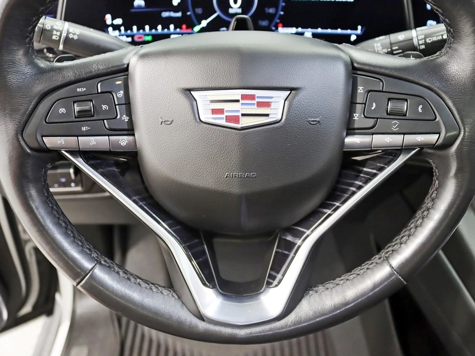 2022 Cadillac Escalade 5th Gen - Image 18 of 21