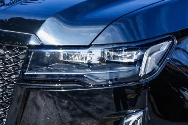 2022 Cadillac Escalade 5th Gen - Image 7 of 12