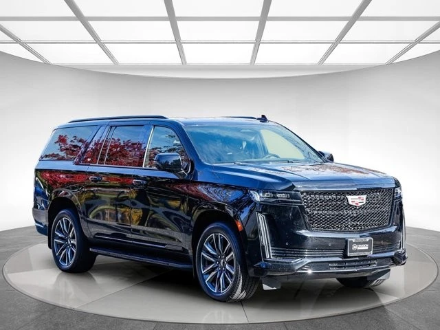 2022 Cadillac Escalade 5th Gen - Image 5 of 12