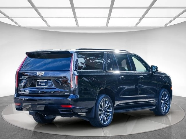 2022 Cadillac Escalade 5th Gen - Image 4 of 12