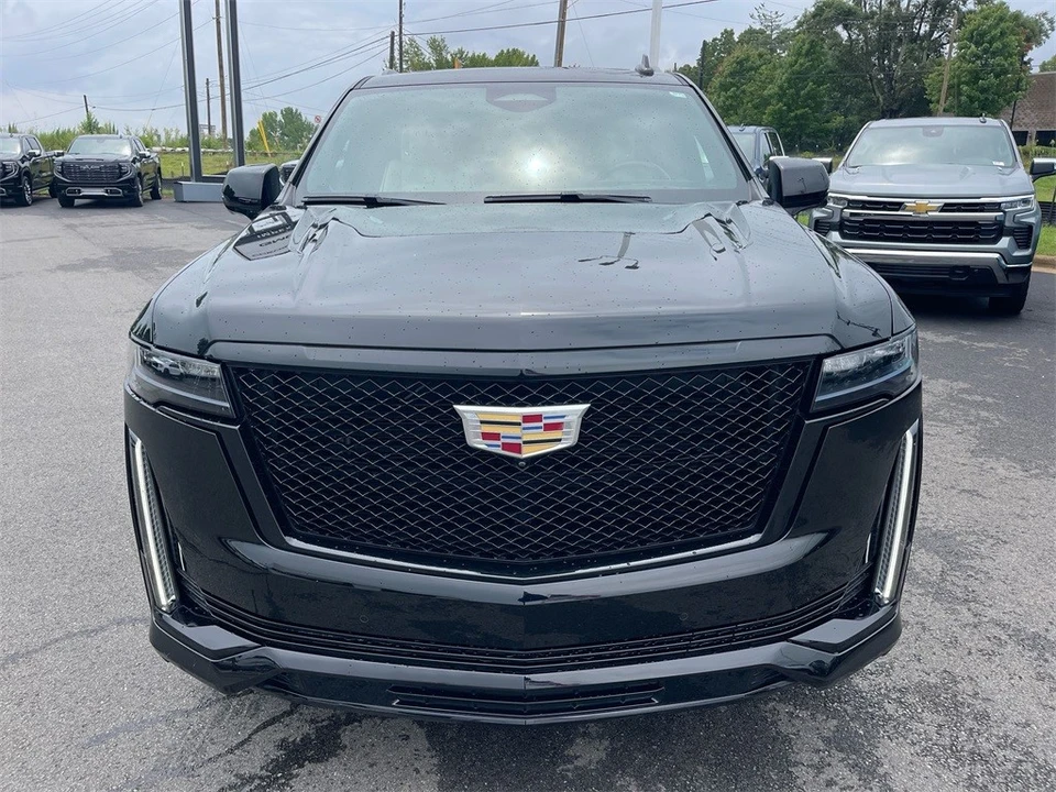 2022 Cadillac Escalade 5th Gen - Image 8 of 12