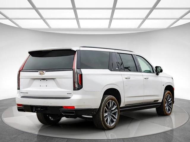2022 Cadillac Escalade 5th Gen - Image 3 of 12