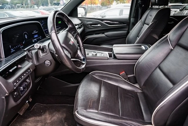 2022 Cadillac Escalade 5th Gen - Image 5 of 12