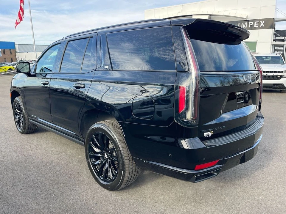 2022 Cadillac Escalade 5th Gen - Image 3 of 12
