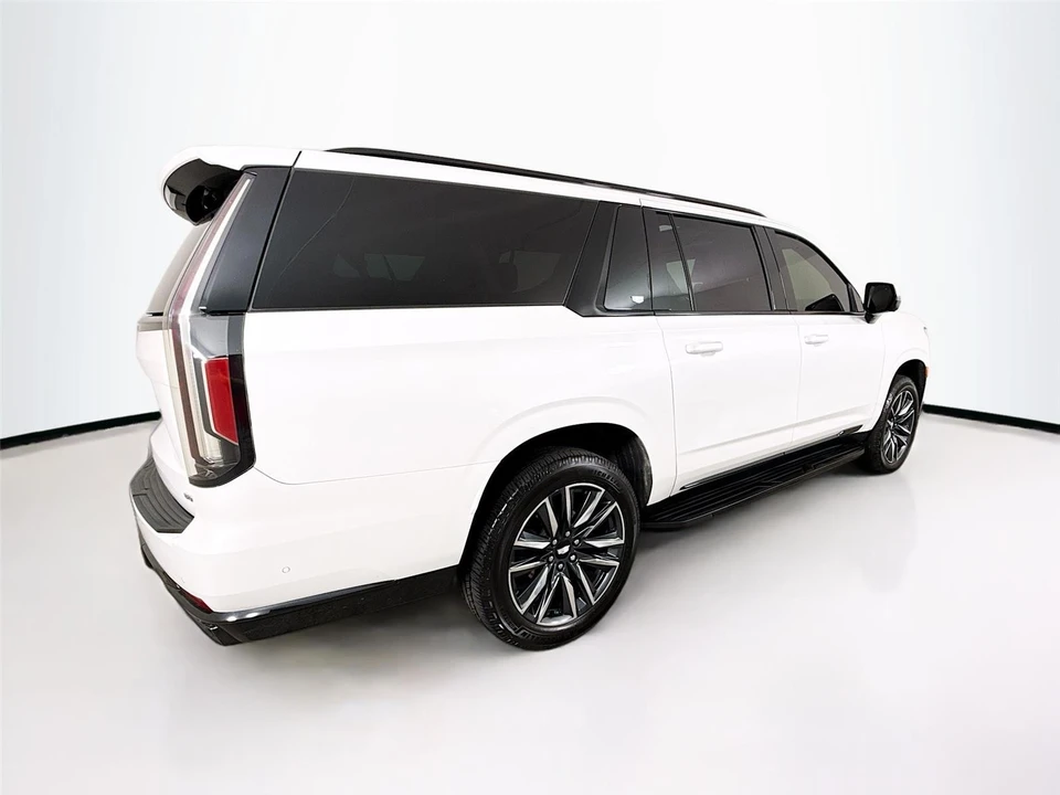 2022 Cadillac Escalade 5th Gen - Image 7 of 21