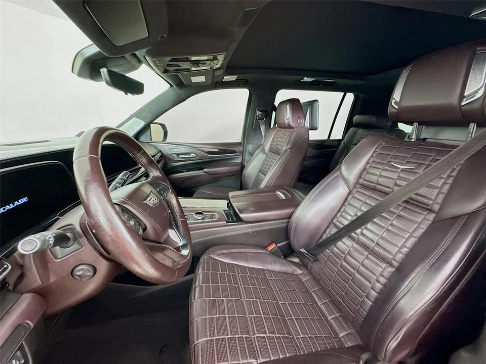 2022 Cadillac Escalade 5th Gen - Image 12 of 15