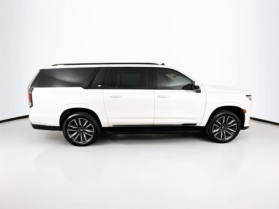 2022 Cadillac Escalade 5th Gen - Image 8 of 21