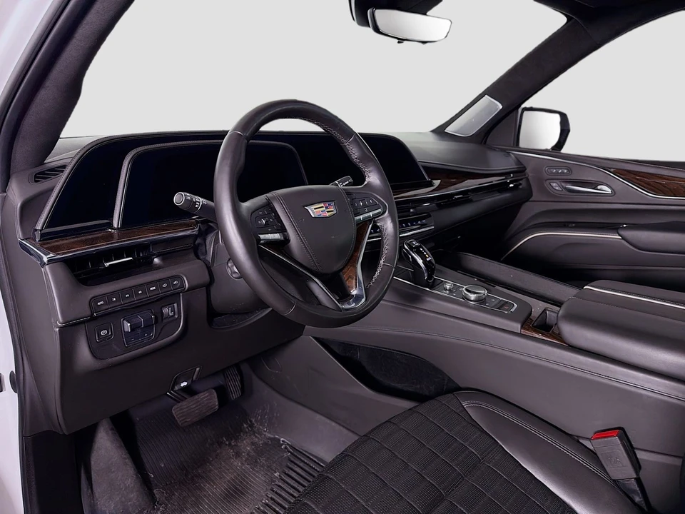 2022 Cadillac Escalade 5th Gen - Image 11 of 21