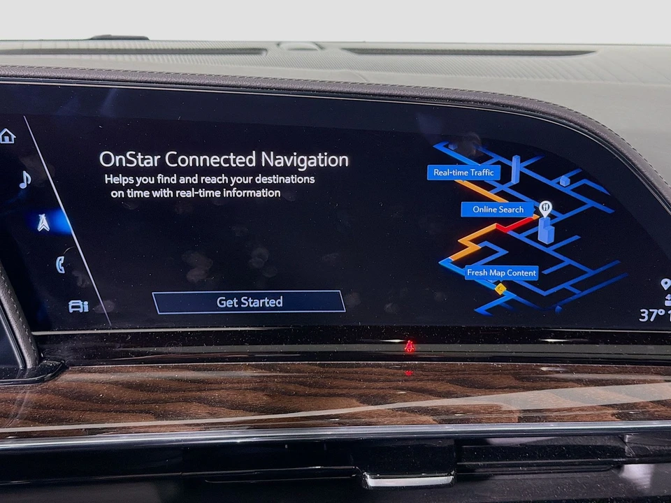 2022 Cadillac Escalade 5th Gen - Image 18 of 21
