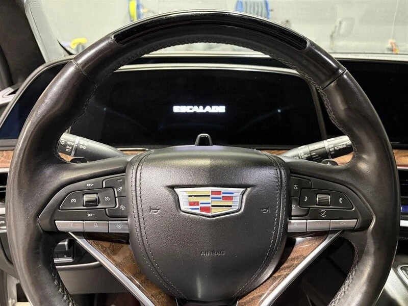 2022 Cadillac Escalade 5th Gen - Image 17 of 21