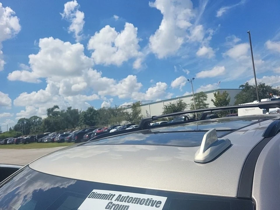 2022 Cadillac Escalade 5th Gen - Image 7 of 12