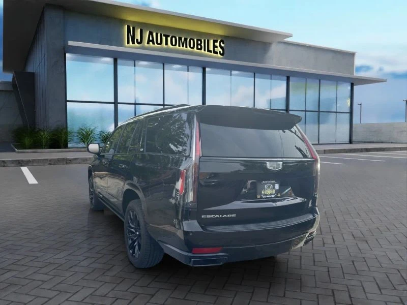 2022 Cadillac Escalade 5th Gen - Image 5 of 12