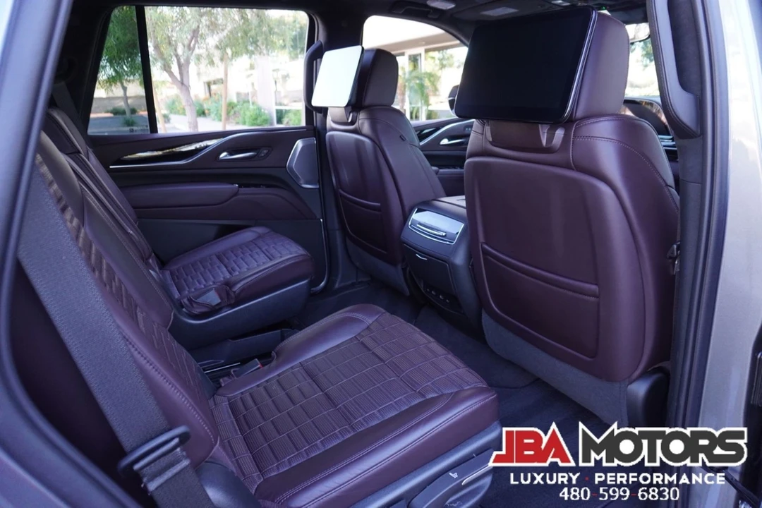 2022 Cadillac Escalade 5th Gen - Image 7 of 12