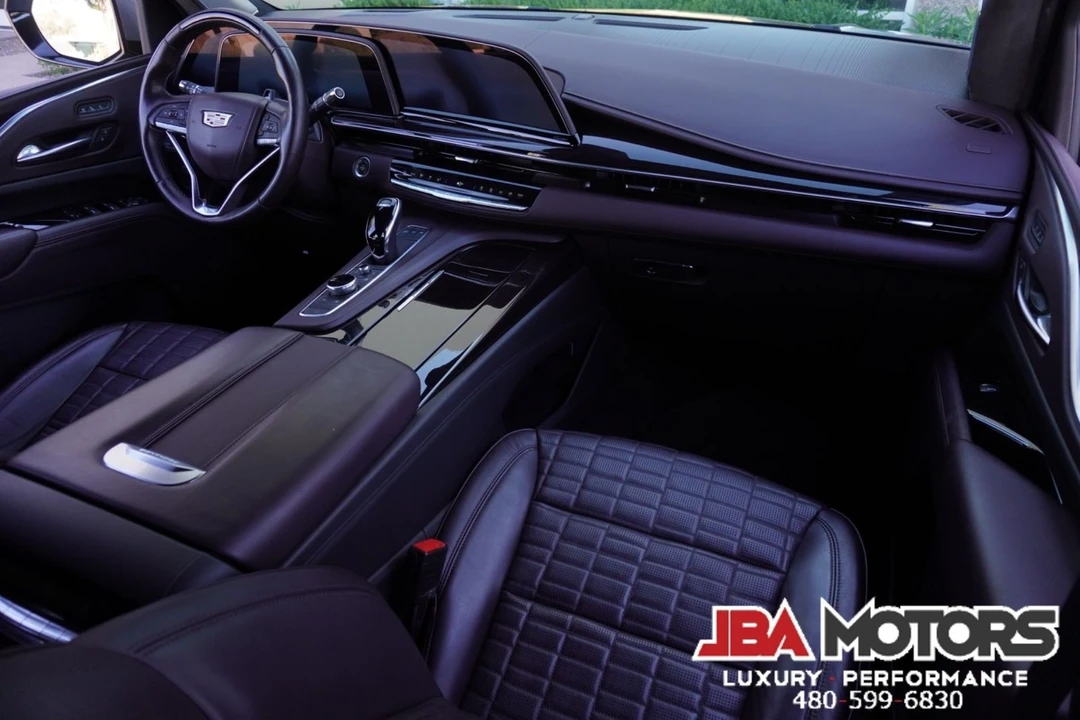 2022 Cadillac Escalade 5th Gen - Image 8 of 12