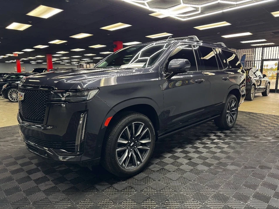 2022 Cadillac Escalade 5th Gen - Image 7 of 12