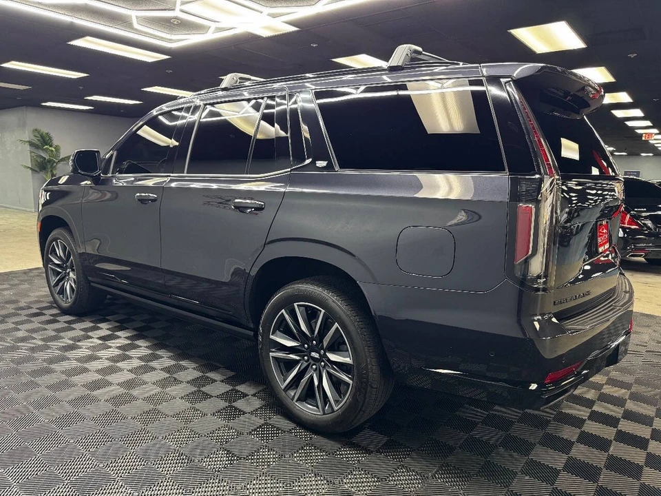 2022 Cadillac Escalade 5th Gen - Image 8 of 12