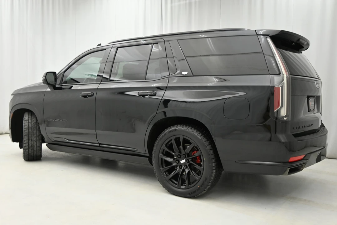 2022 Cadillac Escalade 5th Gen - Image 23 of 31