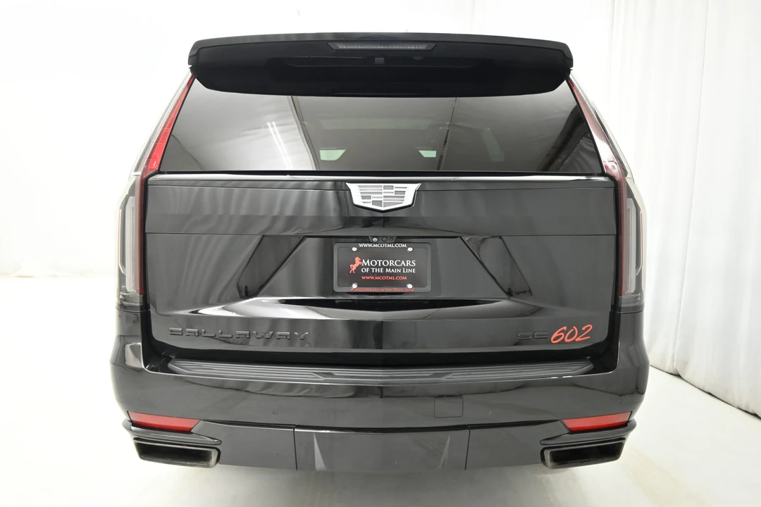 2022 Cadillac Escalade 5th Gen - Image 25 of 31