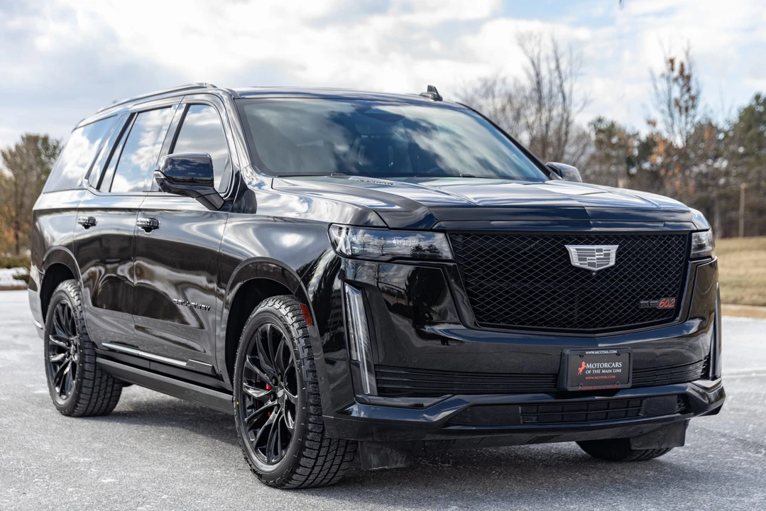 2022 Cadillac Escalade 5th Gen - Image 4 of 31