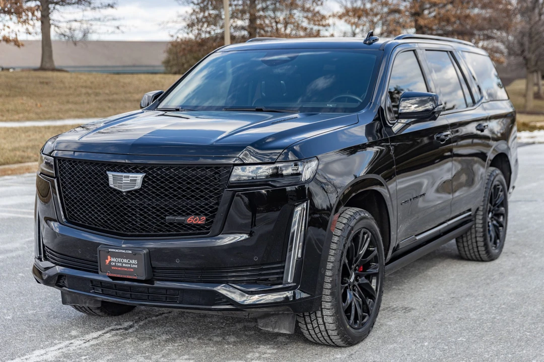 2022 Cadillac Escalade 5th Gen - Image 7 of 31