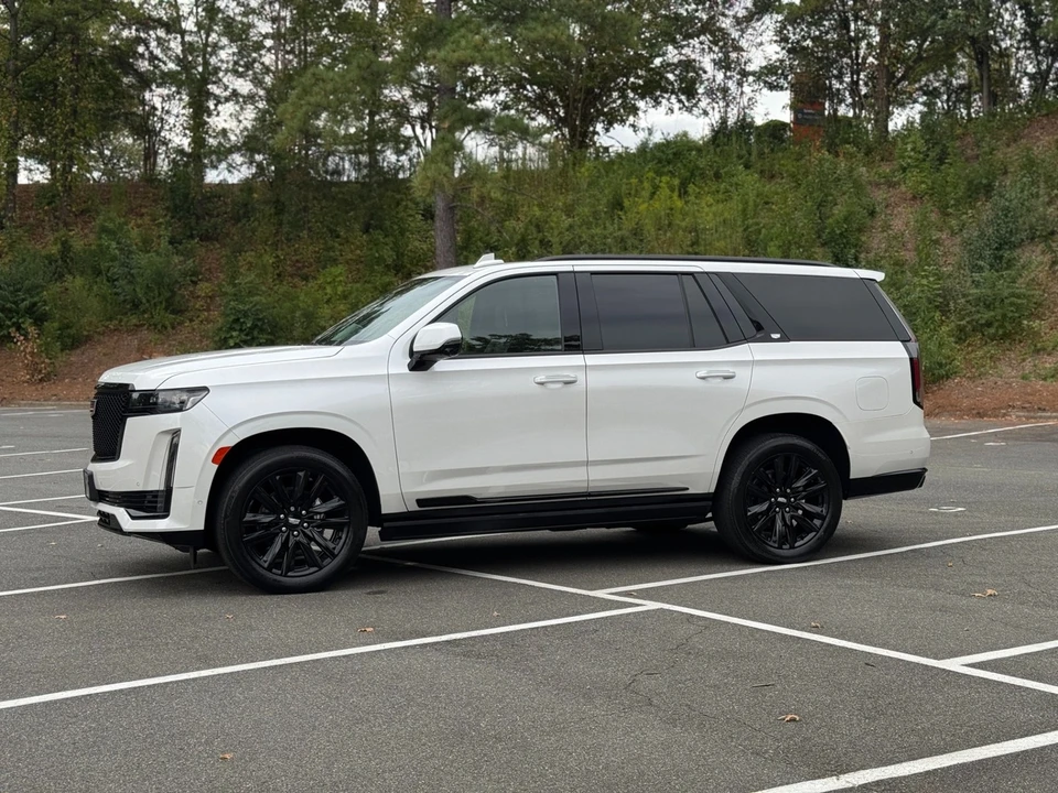 2022 Cadillac Escalade 5th Gen - Image 5 of 21