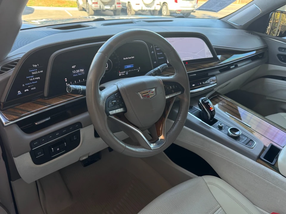 2022 Cadillac Escalade 5th Gen - Image 16 of 21