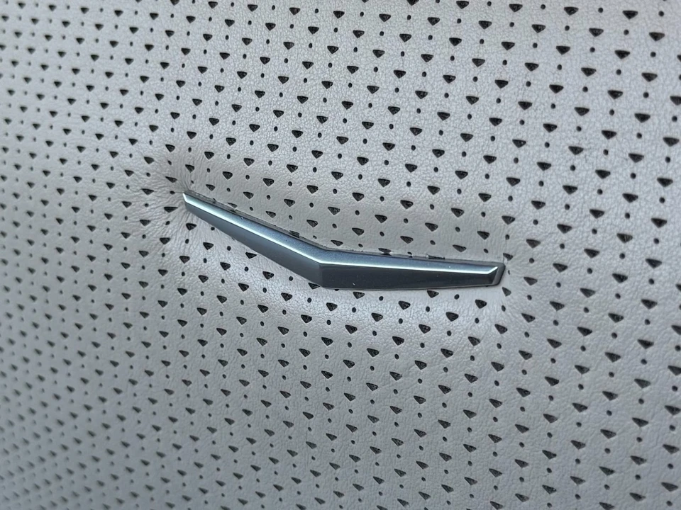 2022 Cadillac Escalade 5th Gen - Image 21 of 21