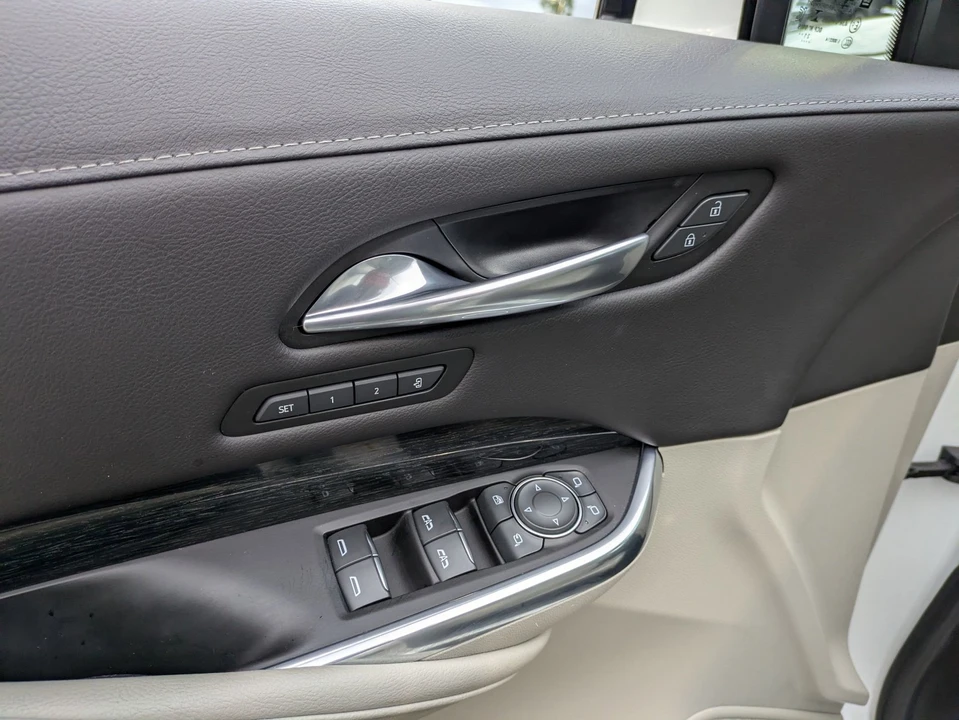 2022 Cadillac XT4 - Image 16 of 21