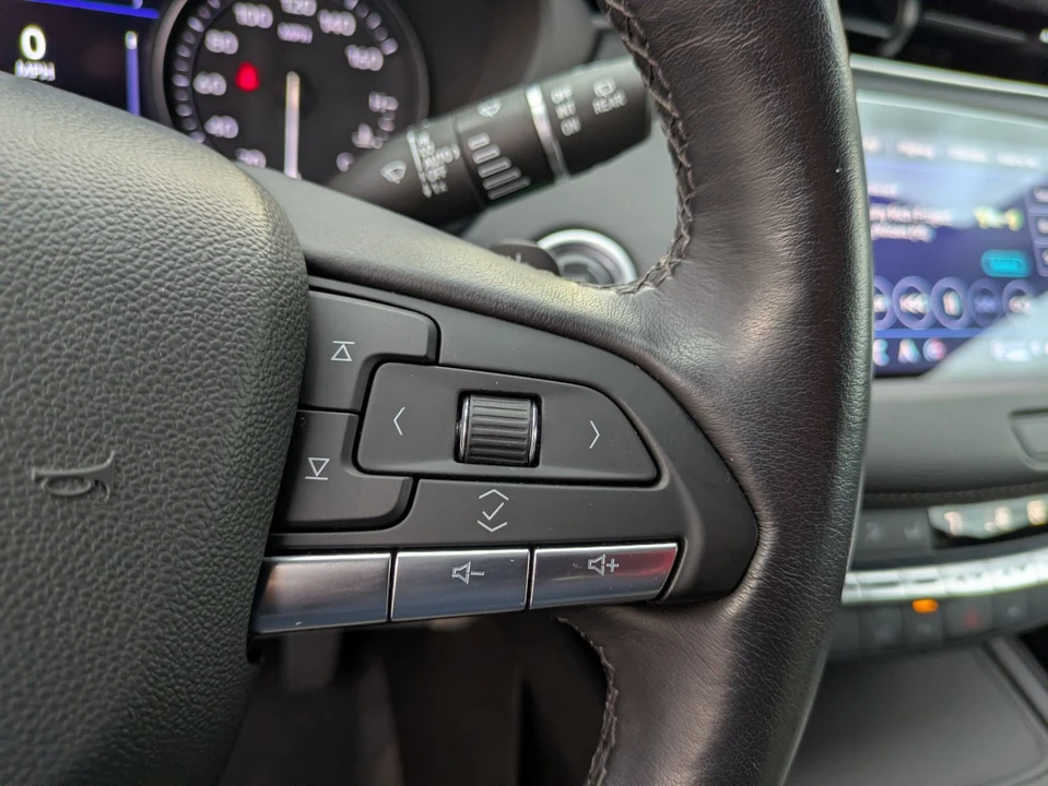 2022 Cadillac XT4 - Image 19 of 21