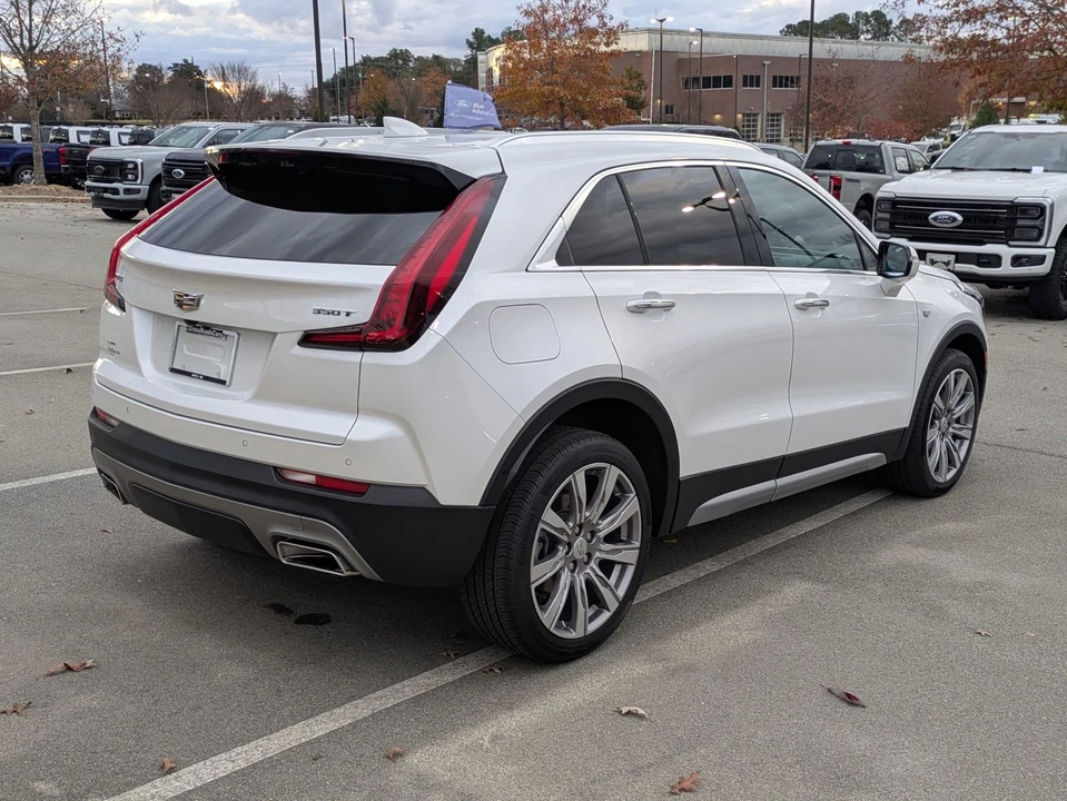 2022 Cadillac XT4 - Image 4 of 21