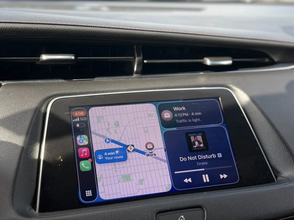 2022 Cadillac XT4 - Image 19 of 21
