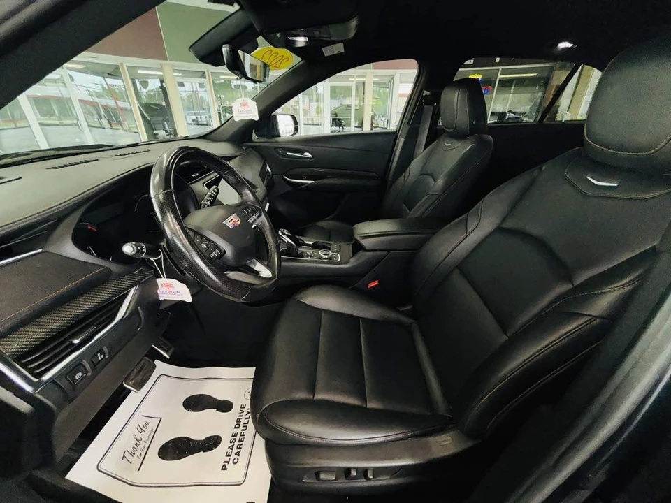 2022 Cadillac XT4 - Image 29 of 31