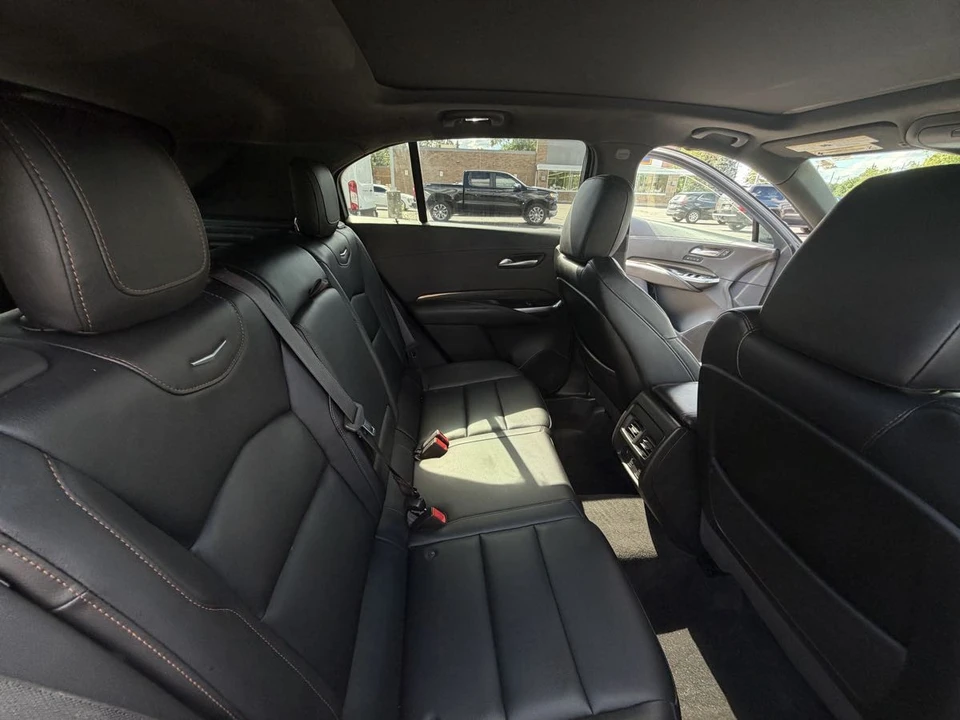 2022 Cadillac XT4 - Image 11 of 21