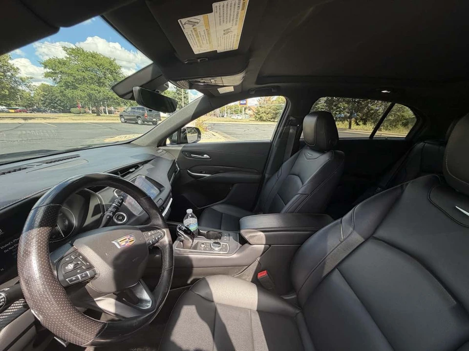 2022 Cadillac XT4 - Image 9 of 21