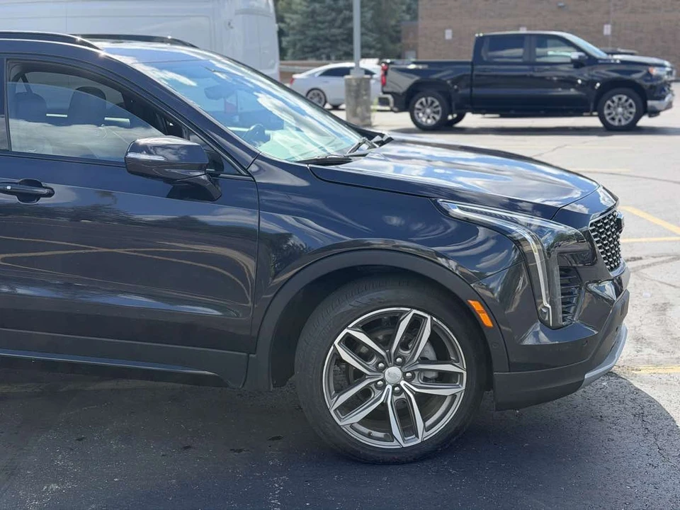 2022 Cadillac XT4 - Image 3 of 21